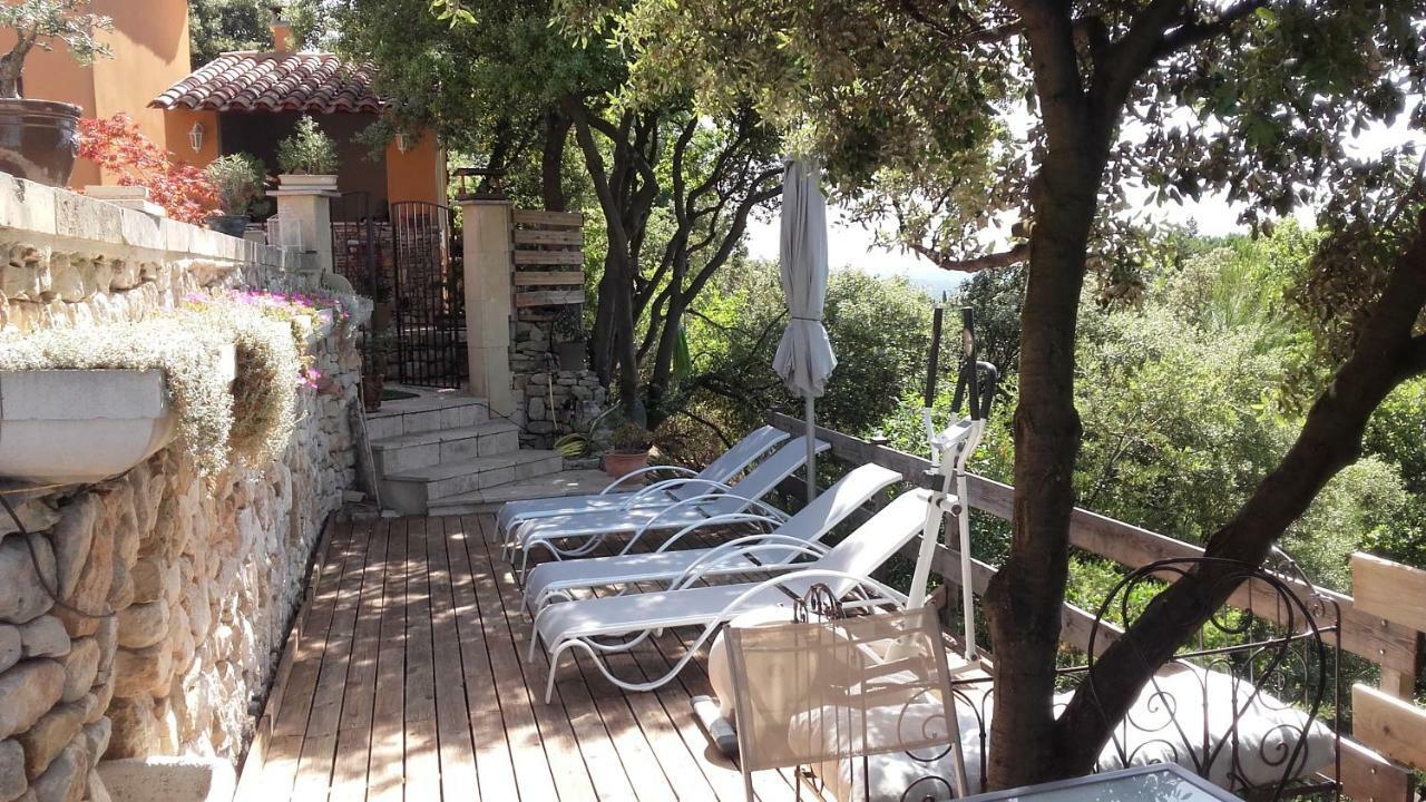 Maison D'Hotes La Garenne Puyloubier Esterno foto